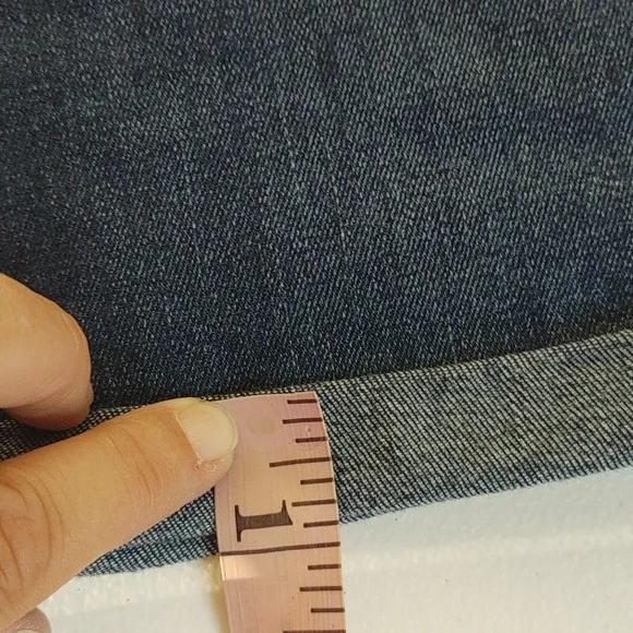 Levi's Cuffed Jean Shorts - Picture 8 of 10